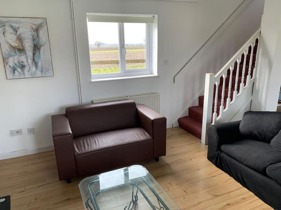 1 Bedroom Annex, Private Bathroom, Peaceful Area Claypits Exteriér fotografie